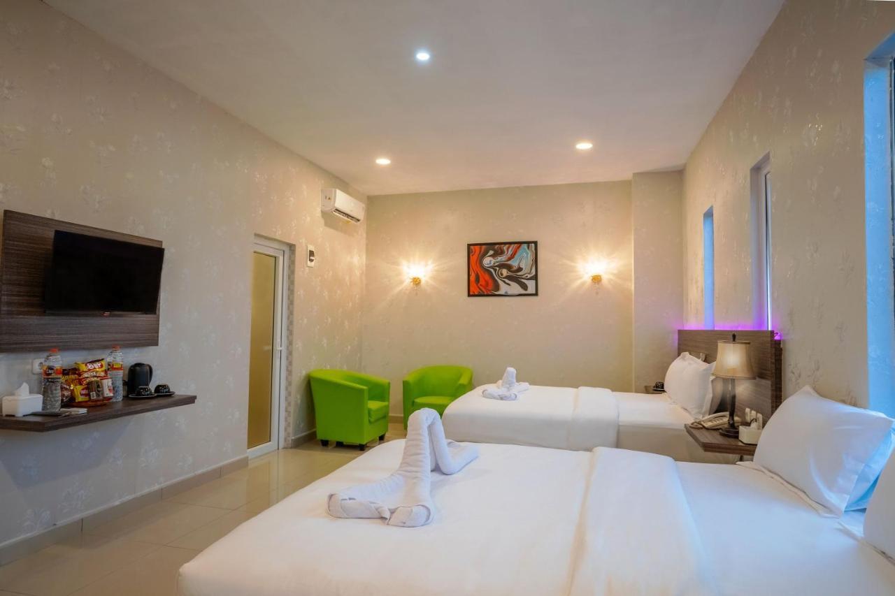 เซน พรีเมียม เดอทองกา โฮเต็ล Hotel เมดาน ภายนอก รูปภาพ