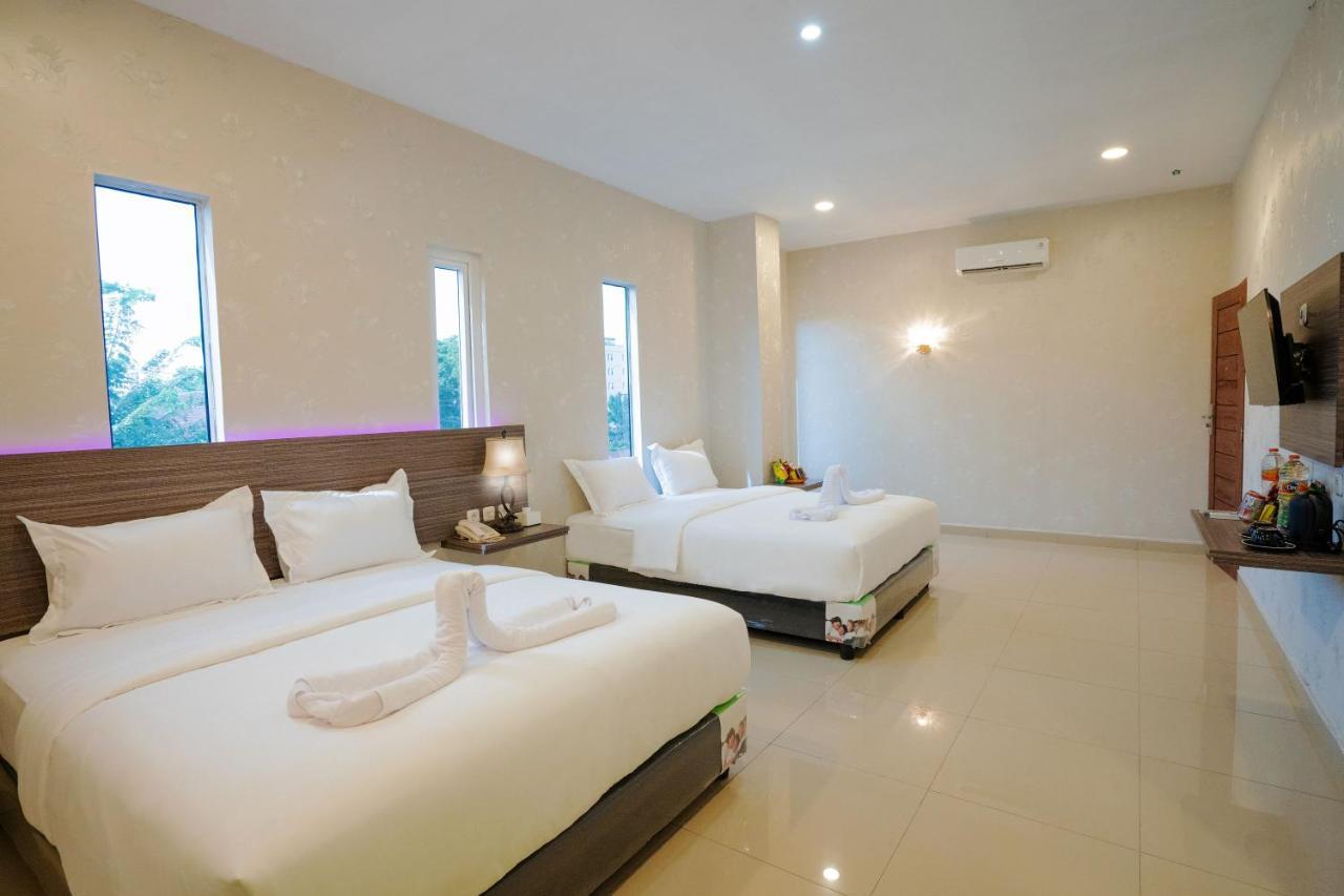 เซน พรีเมียม เดอทองกา โฮเต็ล Hotel เมดาน ภายนอก รูปภาพ